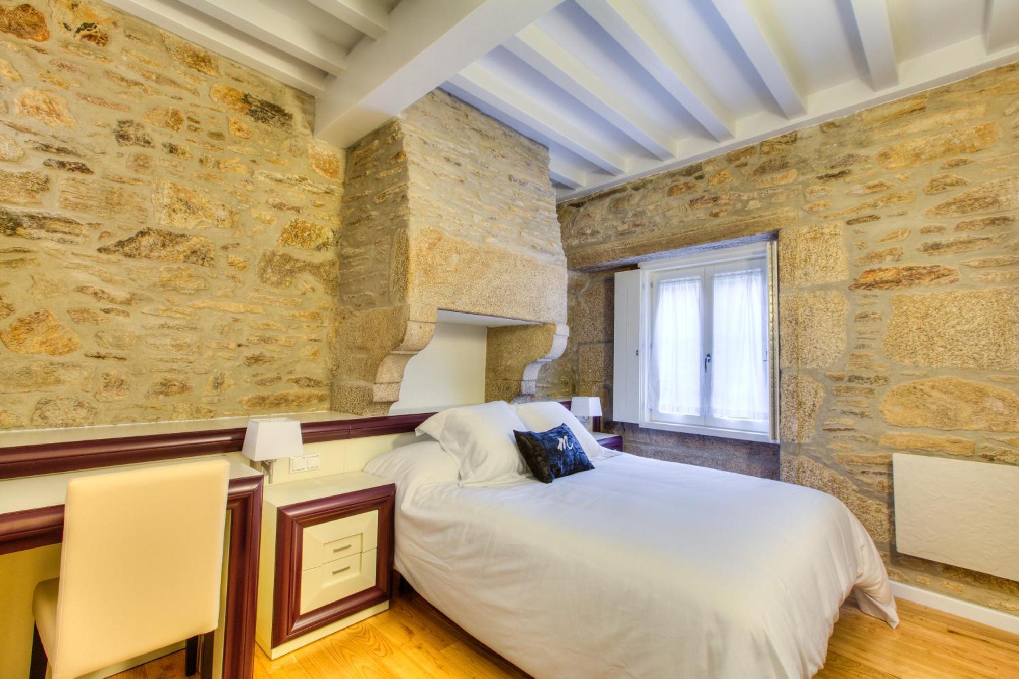 Hotel Montenegro Compostela Santiago de Compostela Dış mekan fotoğraf